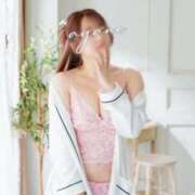 京本 彩音 楽しい子✨ 白夜