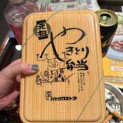 ヒメ日記 2025/06/08 21:47 投稿 ほたる 黒い金魚（札幌）