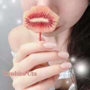 津城　うた ごきげんなのだ👯‍♀️ やみつきエステ2nd札幌店