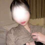 ヒメ日記 2026/03/31 12:18 投稿 ロリ系SSS級爆乳美女とあちゃん ロイヤル　アテンダー