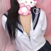 ヒメ日記 2025/12/20 20:40 投稿 ひなこ 学校帰りの妹に手コキしてもらった件 梅田