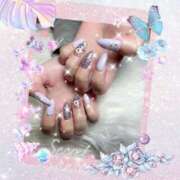 秋川 今月のネイル💅✨️ モアグループ大宮人妻花壇