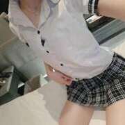 ヒメ日記 2025/09/25 12:12 投稿 眞鍋つゆり☆思わず顔が綻ぶ。 ESTE ALLURE