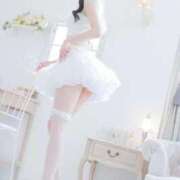 ヒメ日記 2025/12/08 14:24 投稿 眞鍋つゆり☆思わず顔が綻ぶ。 ESTE ALLURE