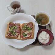 ヒメ日記 2026/04/21 23:50 投稿 ふぶき 黒い金魚（札幌）