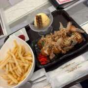 むつき☆未経験ぴゅあ現役女子大生 今日初めてのご飯🍚 PREMIUM萌え可愛いチョコレート～全てのステージで感動の体験を～