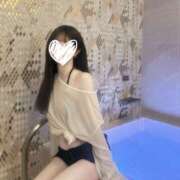 初音 13℃の水風呂☃️❄️🧊 EXE（エグゼ）