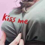 ゆりね ニット越しに摘んで 奥様特急三条店