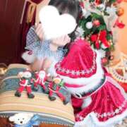 いくら 𝑴𝒆𝒓𝒓𝒚 𝑪𝒉𝒓𝒊𝒔𝒕𝒎𝒂𝒔 チューリップ福井本館