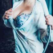 ヒメ日記 2025/12/28 19:36 投稿 るな【新人割引期間中】 クリスタル