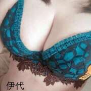 ヒメ日記 2025/12/27 20:13 投稿 伊代奥様 母ちゃんの秘密