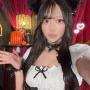 じゅな 見てくれたー？💕 The White（ザ ホワイト）