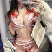 ヒメ日記 2025/03/04 22:03 投稿 ふわり♪ 水色りぼん