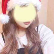 ふうか 🩷❄️お兄さんに触れたくてうずうずしてた…19時から待ってるね🎀🎄 素敵な女の子は好きですか？