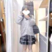 ヒメ日記 2025/03/30 08:39 投稿 ☆ぱん☆ 学校帰りの妹に手コキしてもらった件 谷九