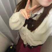 ヒメ日記 2025/11/05 18:52 投稿 ☆ぱん☆ 学校帰りの妹に手コキしてもらった件 谷九