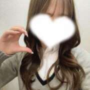 ヒメ日記 2025/11/28 11:35 投稿 ☆ぱん☆ 学校帰りの妹に手コキしてもらった件 谷九