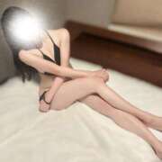 あかり お休みのお知らせと4日のお礼です🙇‍♀️ 体感サロン マチルダとベロニカ