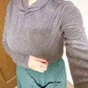 ヒメ日記 2024/12/26 10:54 投稿 湯川 真菜 人妻セレブ宮殿