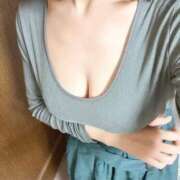 ヒメ日記 2025/01/04 08:03 投稿 湯川 真菜 人妻セレブ宮殿