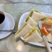 ヒメ日記 2025/01/08 08:49 投稿 湯川 真菜 人妻セレブ宮殿