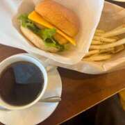 ヒメ日記 2025/02/23 09:30 投稿 湯川 真菜 人妻セレブ宮殿