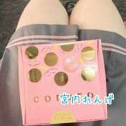 ヒメ日記 2025/08/20 03:15 投稿 宮内 れんげ しゃせきょっ!XX教育される制服女子たち