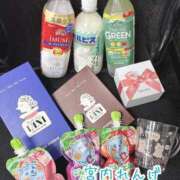 ヒメ日記 2025/10/04 03:04 投稿 宮内 れんげ しゃせきょっ!XX教育される制服女子たち