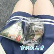 ヒメ日記 2025/10/25 01:45 投稿 宮内 れんげ しゃせきょっ!XX教育される制服女子たち