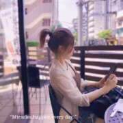 りん 待ってます♡ 東京メロい