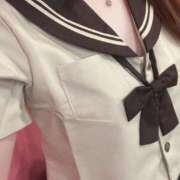 ヒメ日記 2025/10/11 15:00 投稿 ひなゆ☆超可愛い18歳ぴゅあ清楚 PREMIUM萌え可愛いチョコレート～全てのステージで感動の体験を～