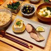 ヒメ日記 2026/01/07 07:45 投稿 吉浜 美緒 人妻セレブ宮殿