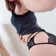 美琴(みこと) 「積読」をずっと「せきどく」と読んでいました 高知デリヘル倶楽部 人妻熟女専門店