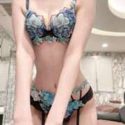 ヒメ日記 2025/12/04 09:15 投稿 Mari LUXURY（ラグジュアリー）