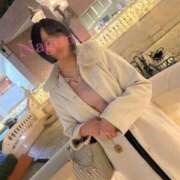 ヒメ日記 2025/11/04 18:18 投稿 なごみ ノーパンエステ!?絶頂させる天使たち