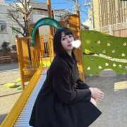 なごみ 謎の抵抗…！！ ノーパンエステ!?絶頂させる天使たち