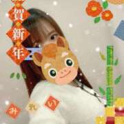 みれい あけぇ⤴️🎍㊗️✨ MOMO(モモ)