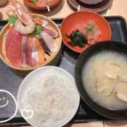 ヒメ日記 2025/10/27 14:00 投稿 めぐ MINT（ミント）