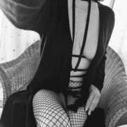 なつめ 熟女の日(19日)でーす🖐️✨💛 熟女家 京橋店