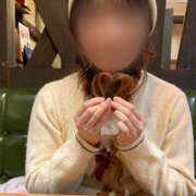 ひな（超美少女×AF×潮吹き！ なぜ、未成年は魅力的なのか ハニービー（Honey Bee）