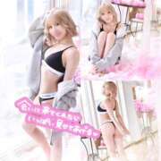 あかね 🤍癒やしの白🤍 vs 🖤刺激の黒🖤 どっちが好き…？💭 恋愛マット同好会