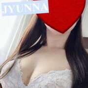 ヒメ日記 2025/01/05 08:03 投稿 じゅんな もしも素敵な妻が指輪をはずしたら・・・カーラ