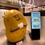 ヒメ日記 2025/10/04 19:23 投稿 じゅんな もしも素敵な妻が指輪をはずしたら・・・カーラ