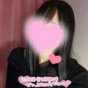 宇多田さら 出勤しました🎀 断りきれない美人マッサージ嬢たち