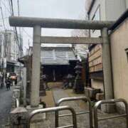 東西れおん ゆっき！ ハプニング痴漢電車or全裸入室