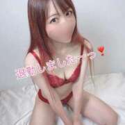 月島まお 退勤しましたー！ 性の極み妻 好き者たちの宴