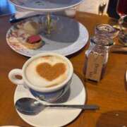 ヒメ日記 2025/10/12 19:16 投稿 ミチル マテリアル