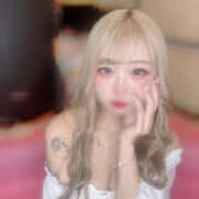 いちご にゅーー❣️⭐️ 彼女の部屋本店