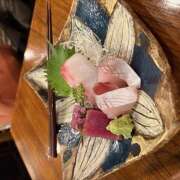 れい 出勤です❕ 神田はっち