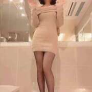 佐久間　すみれ 【すみれ♡動画】blog.258 少しだけ春の空気🌱🤍 アムアージュ